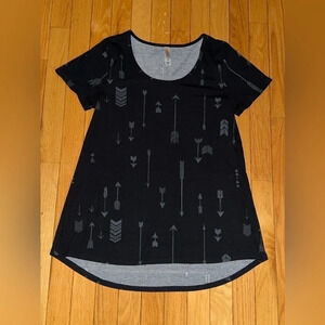 LuLaRoe Short Sleeve Black & Gray Shirt